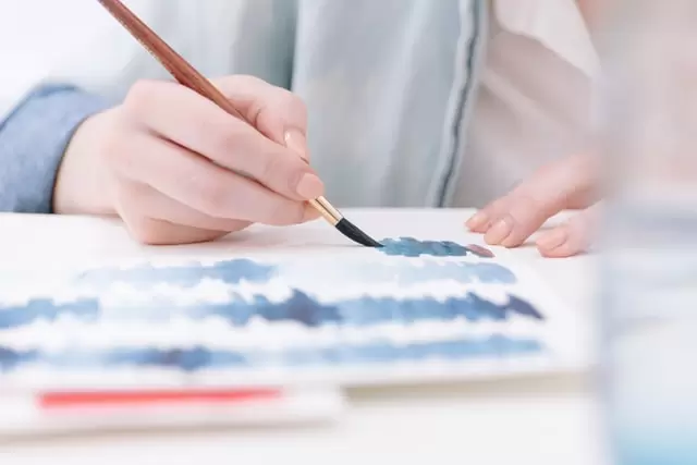artist_practicing_fundementals