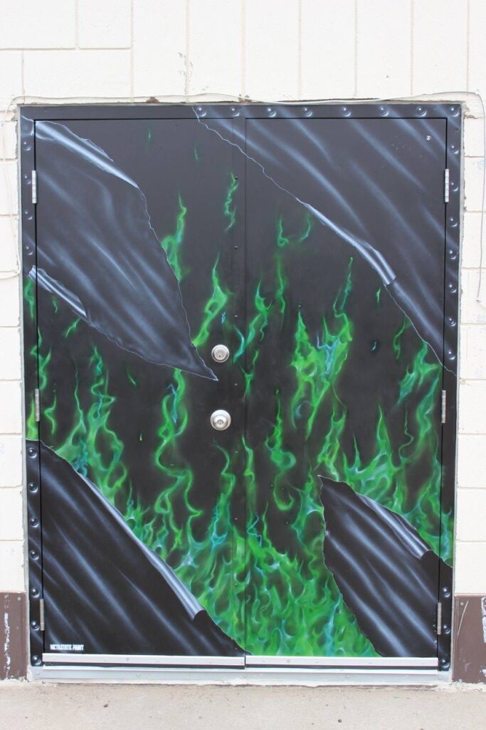 airbrush_door_mural