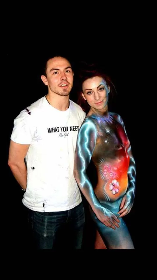 body_painter_and_model